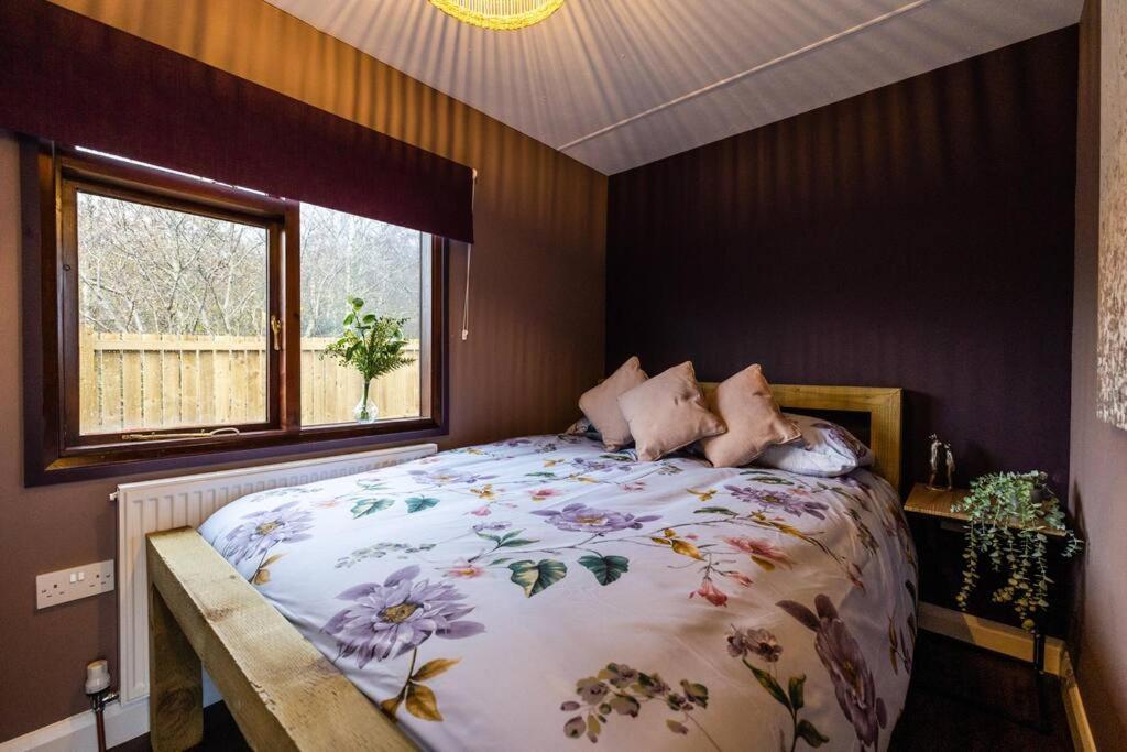 The Woodland Lodge - Wood Fired Hot Tub And Firepit Hambleton Exteriör bild